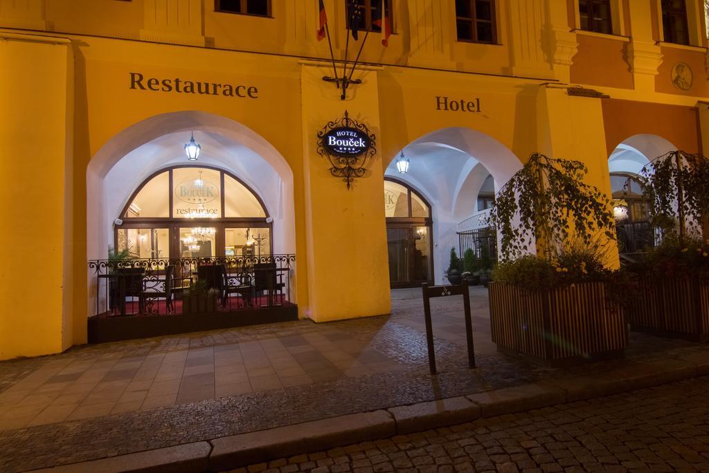Hotel Boucek 크로메르지 외부 사진